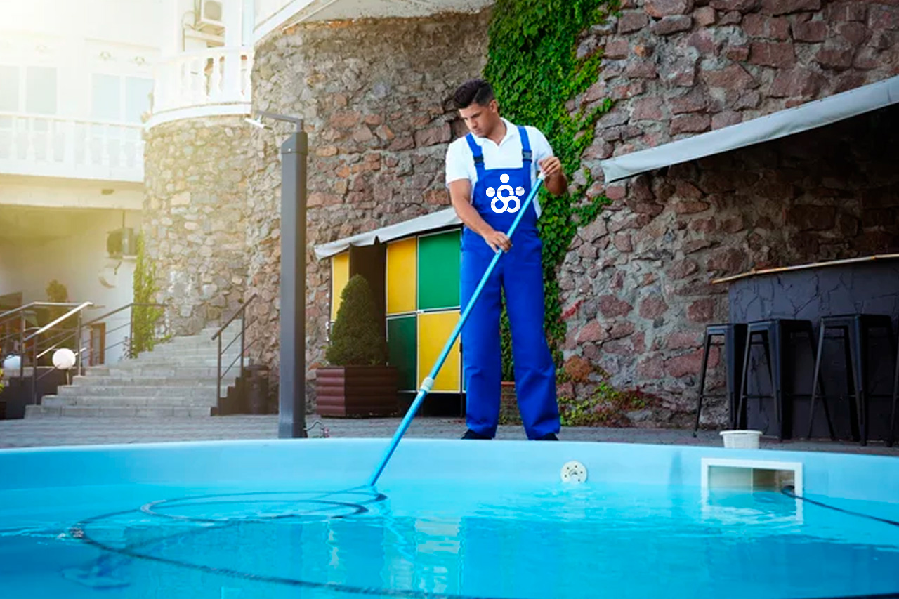 Limpeza de piscina